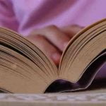 Cómo escribir el prólogo de un libro. Dar una pista al lector